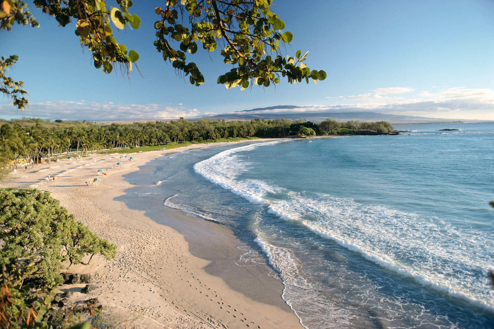 MAUNA-KEA-KAUNAOA-BEACH.jpg